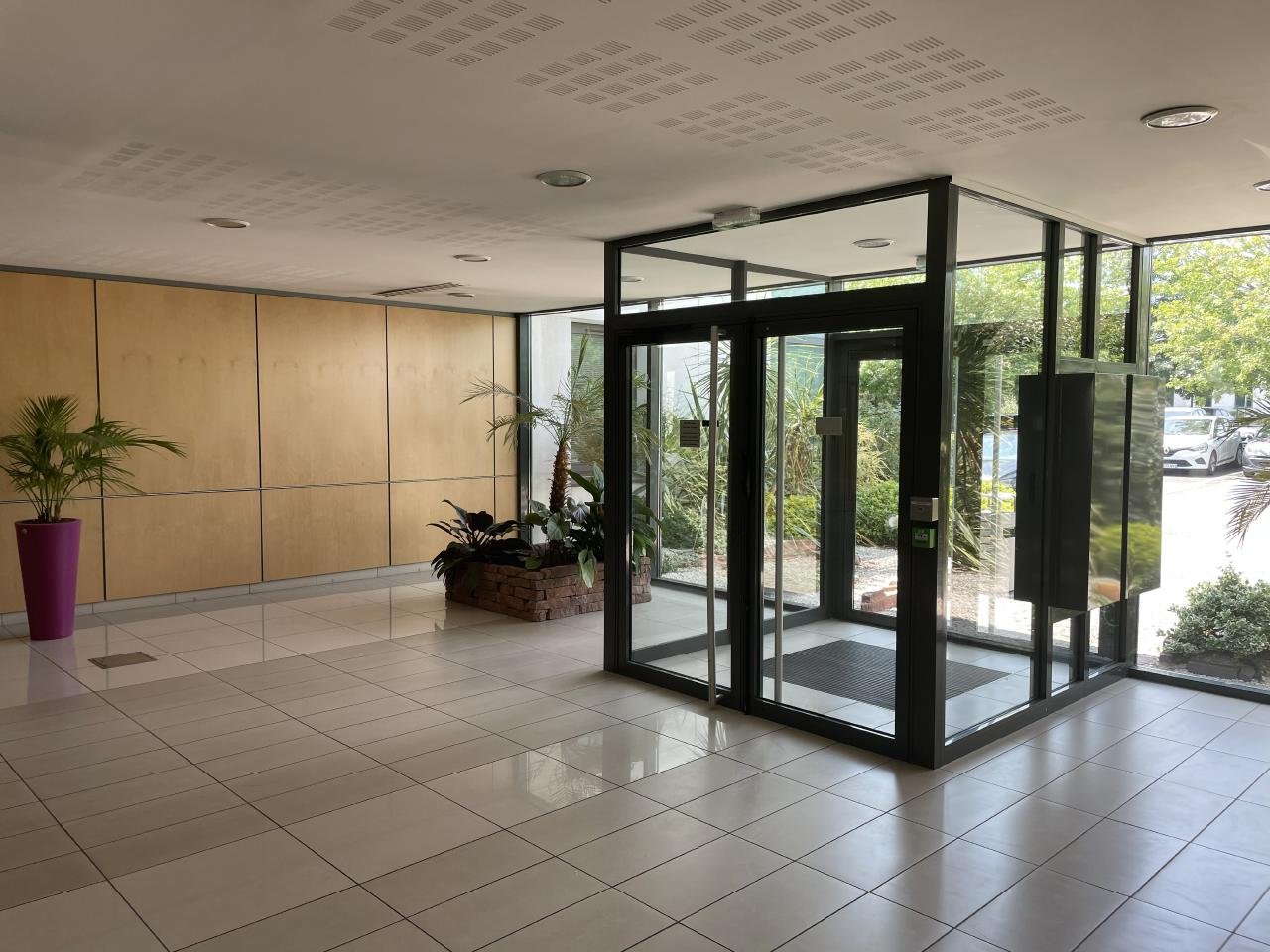 Bureau Mérignac 637m² Location bureau Mérignac Gironde OLBUR2314220 4
